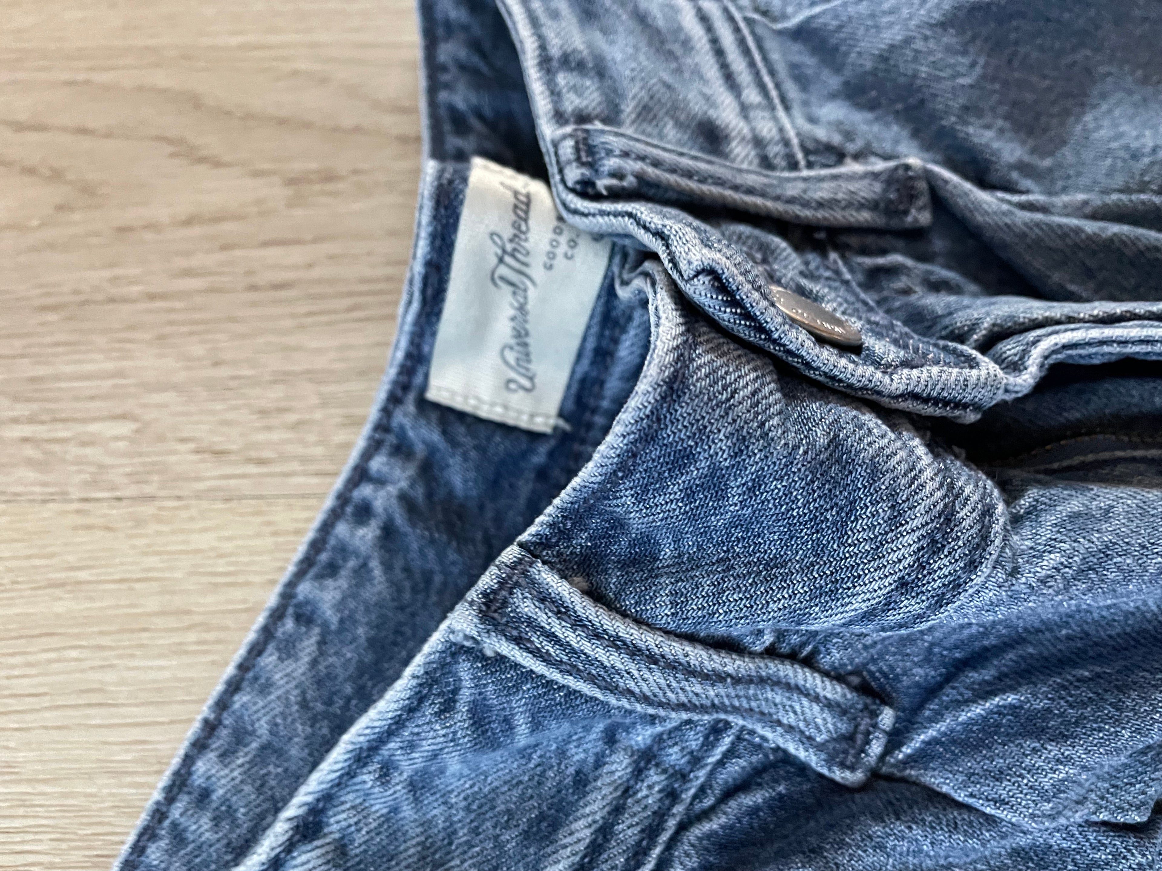 Jeans Amplios Target universal Thread
