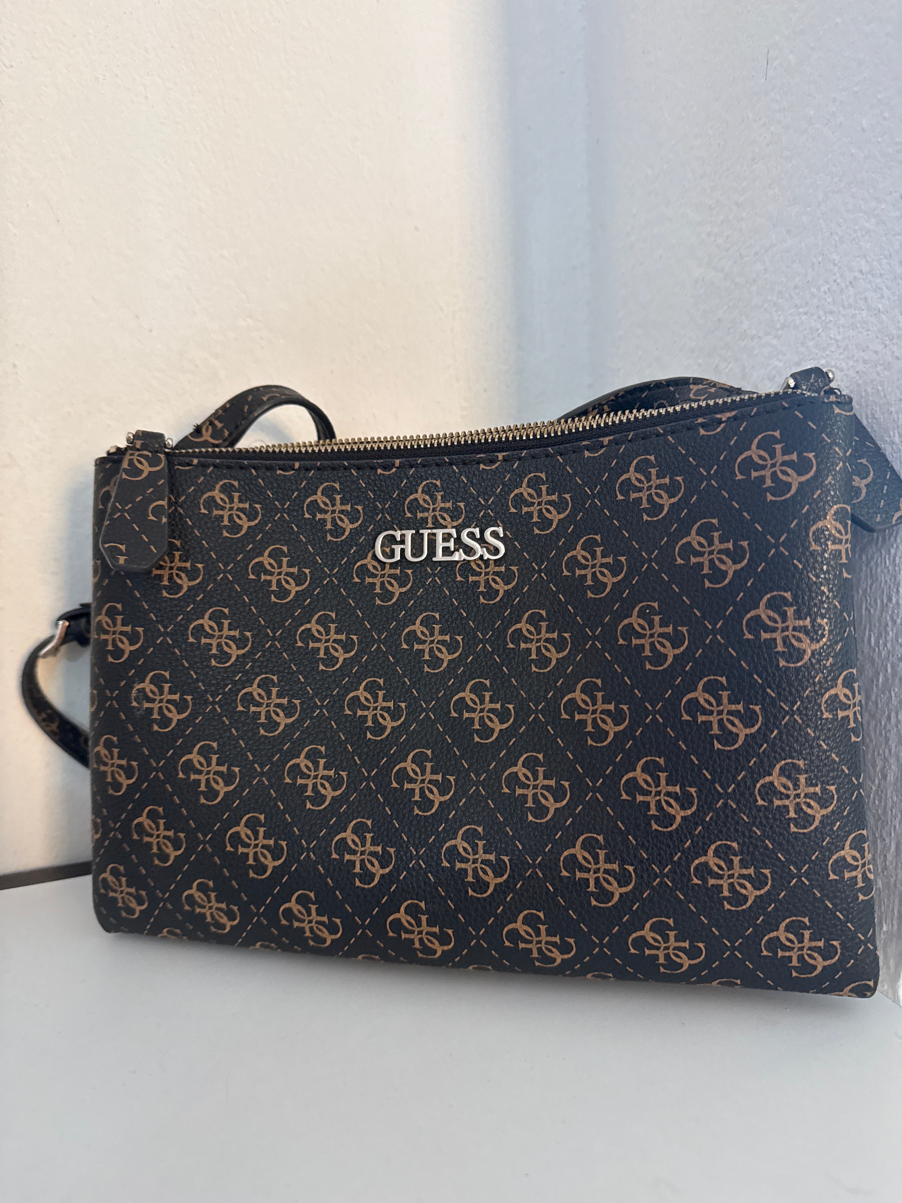 Bolsa Crossbody Guess