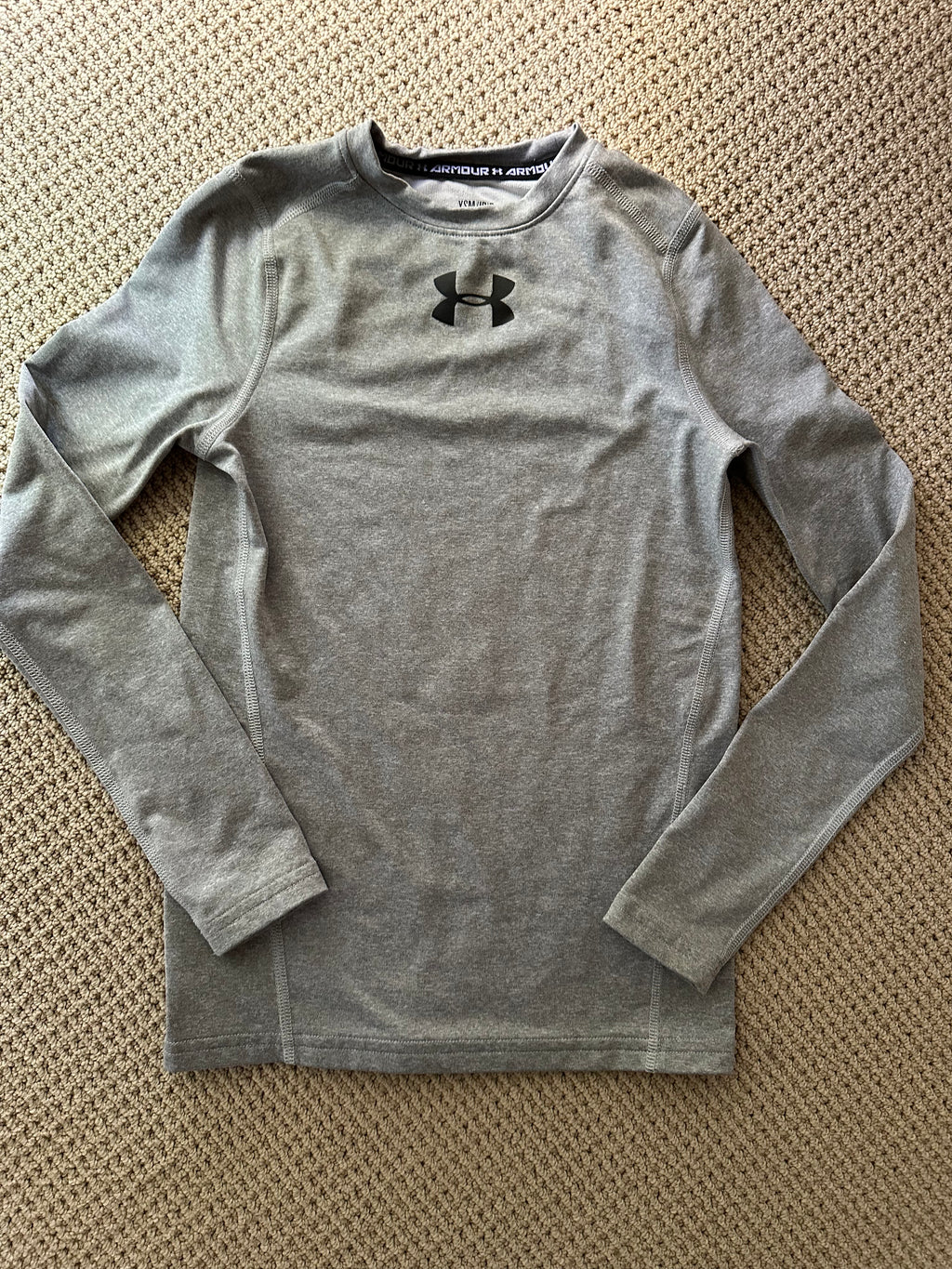 Under shoulders  Under Armour