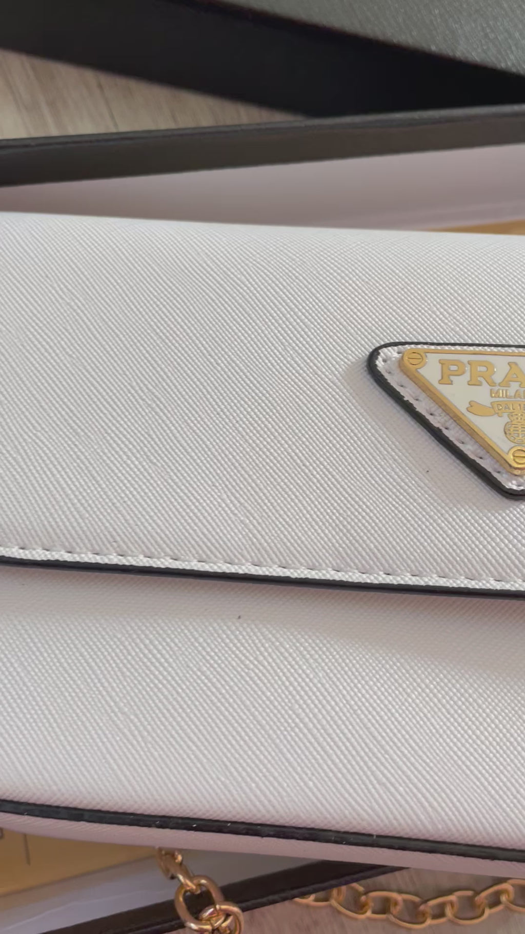 Prada Blanca